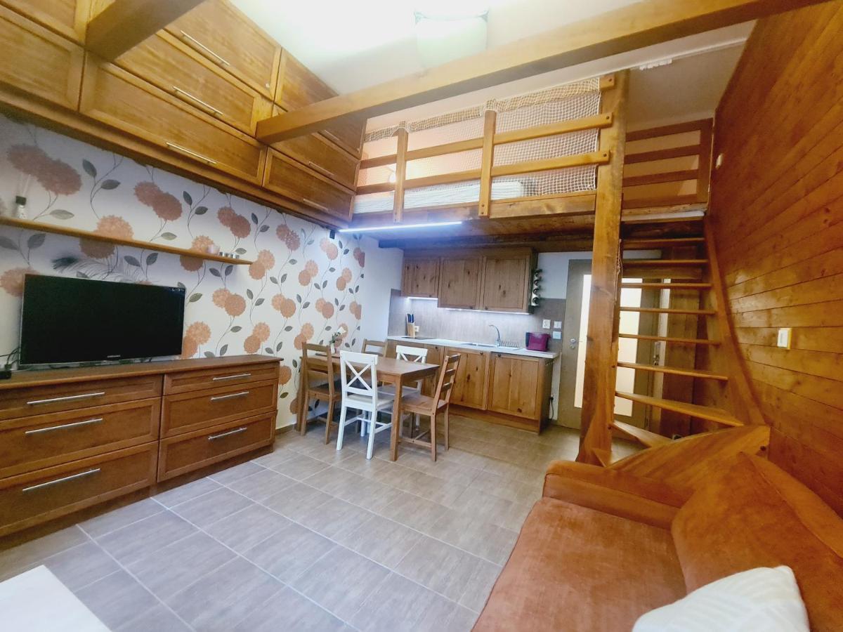 Cihlarka - Lisci Doupe 110 Apartment Pec pod Snezkou Exterior photo